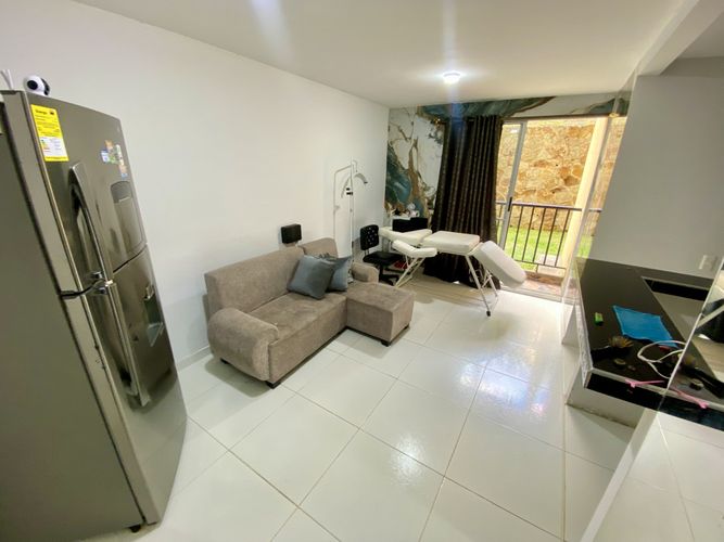 Apartamento de 3 alcobas en venta en Aguacatal, Cali, 50 m² · foto 2 de 20