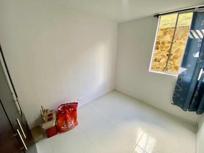 Apartamento de 3 alcobas en venta en Aguacatal, Cali, 50 m² · foto 4 de 20