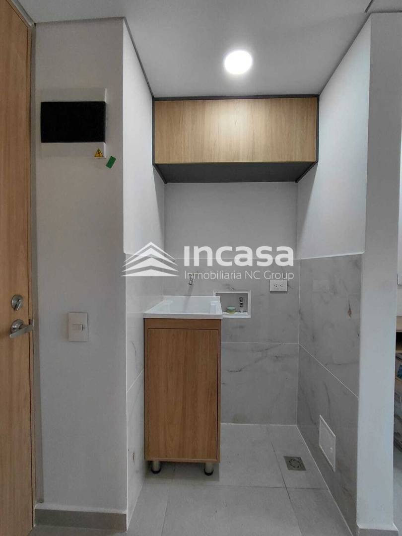 Apartaestudio en arriendo en Pance, Cali · foto 17 de 24