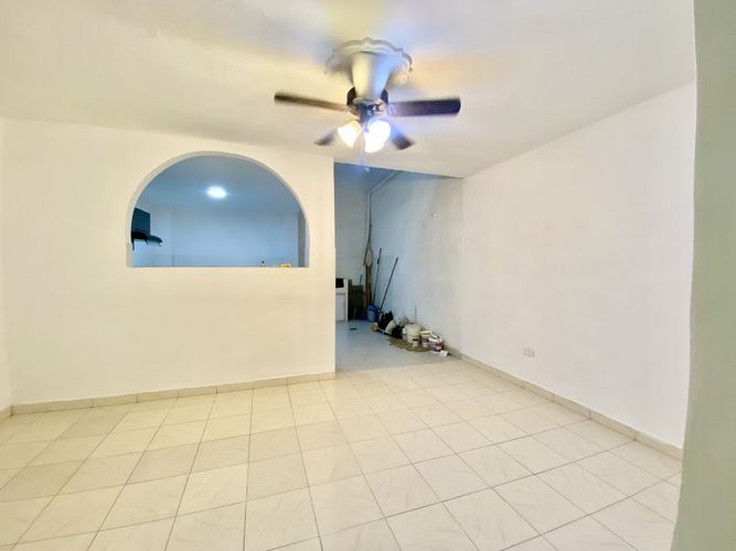 Casa de 3 alcobas en venta en El Bosque, Cali, 120 m² · foto 3 de 15