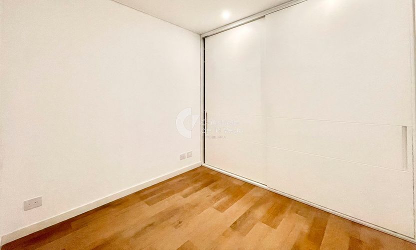 Apartamento de 1 alcoba en venta en El Virrey, Bogotá, 47 m² · foto 5 de 10