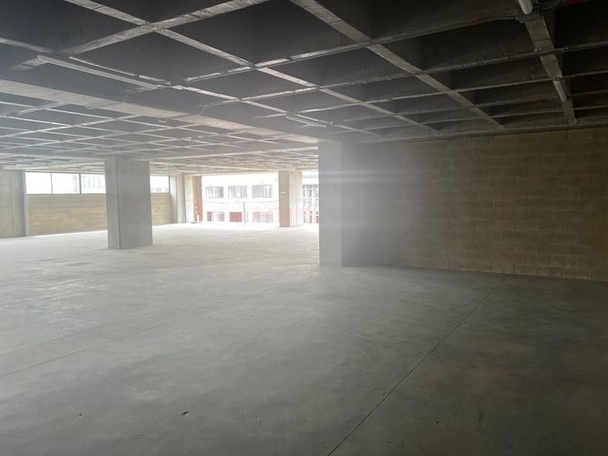 Bodega en arriendo en Villa Del Parque, Itagüí, 1000 m² · foto 8 de 11