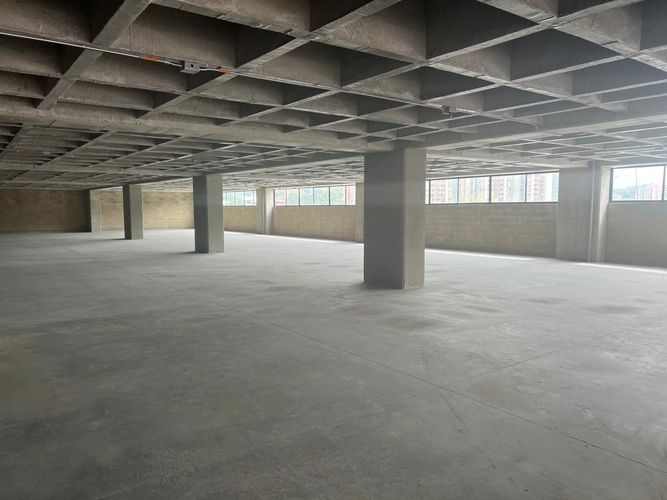 Bodega en arriendo en Villa Del Parque, Itagüí, 1000 m² · foto 5 de 11
