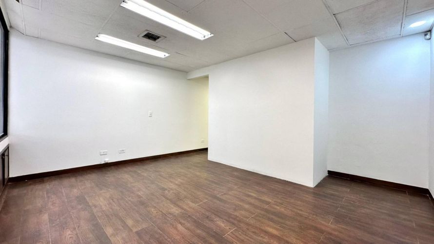 Oficina en arriendo en Patio Bonito, Medellín, 40 m² · foto 4 de 9