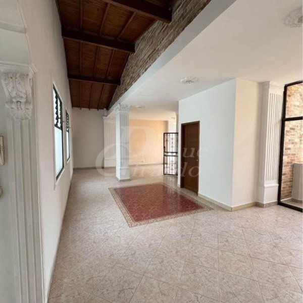 Apartamento en arriendo en Laureles, Medellín · foto 6 de 13