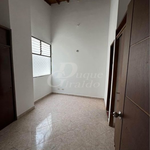 Apartamento en arriendo en Laureles, Medellín · foto 8 de 13