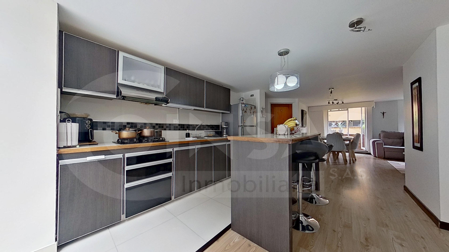 Apartamento de 3 alcobas en venta en Pontevedra, Bogotá, 129 m² · foto 7 de 24