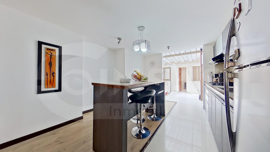 Apartamento de 3 alcobas en venta en Pontevedra, Bogotá, 129 m² · foto 10 de 24