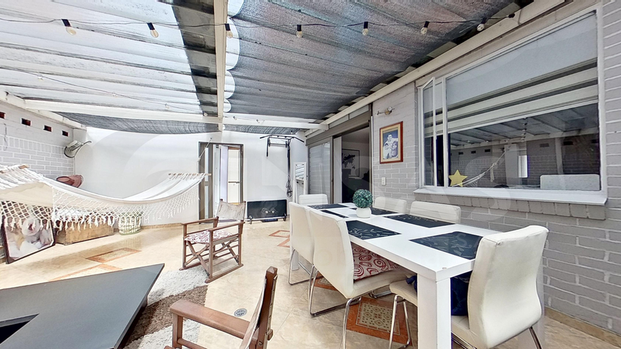 Apartamento de 3 alcobas en venta en Pontevedra, Bogotá, 129 m² · foto 15 de 24