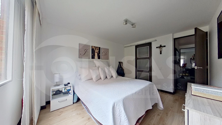 Apartamento de 3 alcobas en venta en Pontevedra, Bogotá, 129 m² · foto 22 de 24