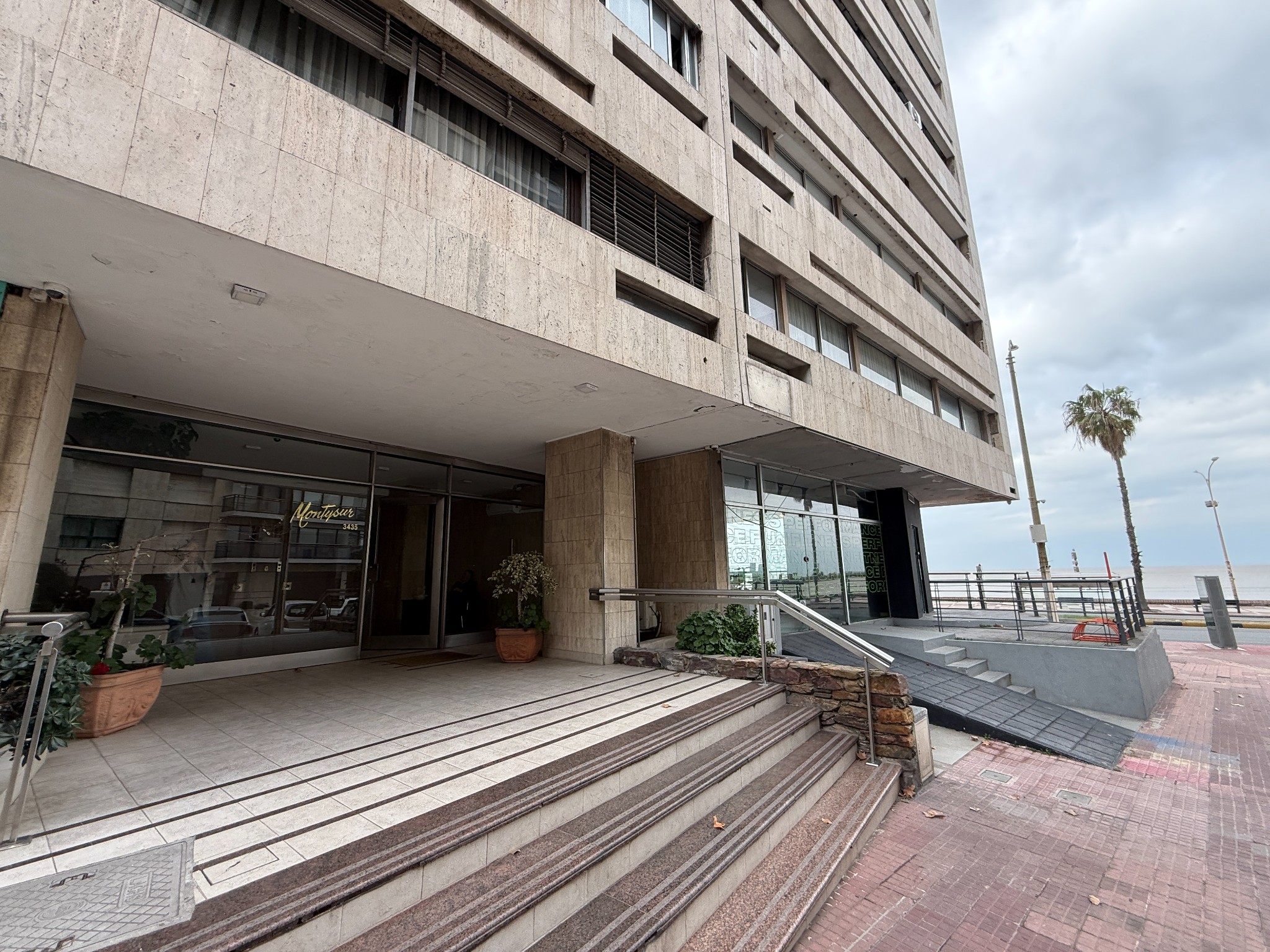 Alquiler Apartamento 1 Dormitorio Pocitos Marti Y Rbla