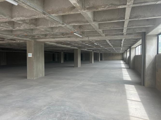 Bodega en arriendo en Villa Del Parque, Itagüí, 1064 m² · foto 2 de 13