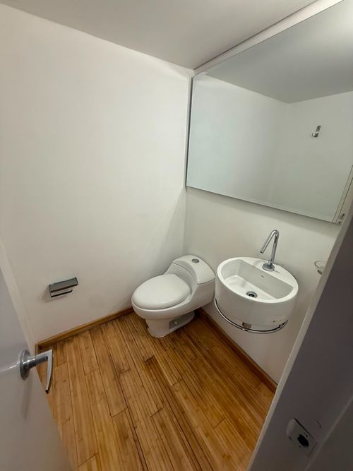 Apartamento de 2 alcobas en arriendo en Lalinde, Medellín, 155 m² · foto 13 de 22