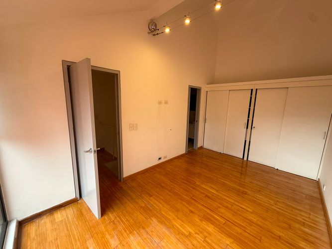 Apartamento de 2 alcobas en arriendo en Lalinde, Medellín, 155 m² · foto 11 de 22