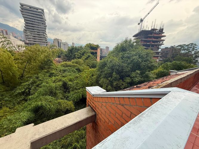 Apartamento de 2 alcobas en arriendo en Lalinde, Medellín, 155 m² · foto 21 de 22