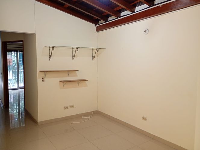 Oficina en arriendo en Belén, Medellín, 155 m² · foto 2 de 15