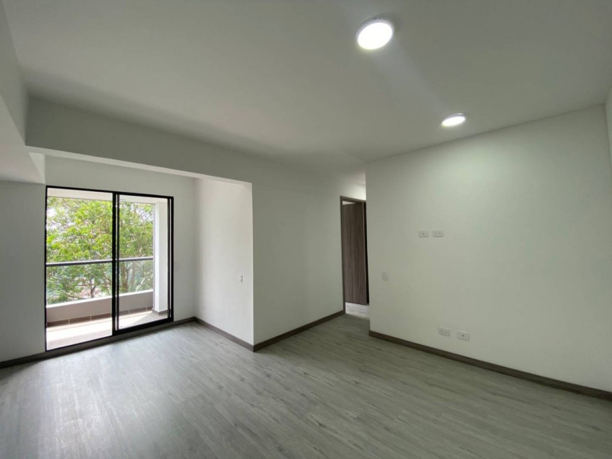 Apartamento en arriendo en Las Palmas, Medellín · foto 4 de 17