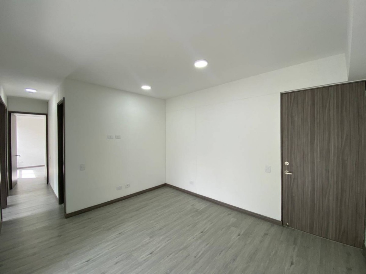 Apartamento en arriendo en Las Palmas, Medellín · foto 6 de 17
