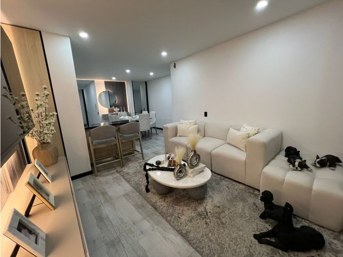 Apartamento de 2 alcobas en venta en San Patricio, Bogotá, 86 m² · foto 4 de 14