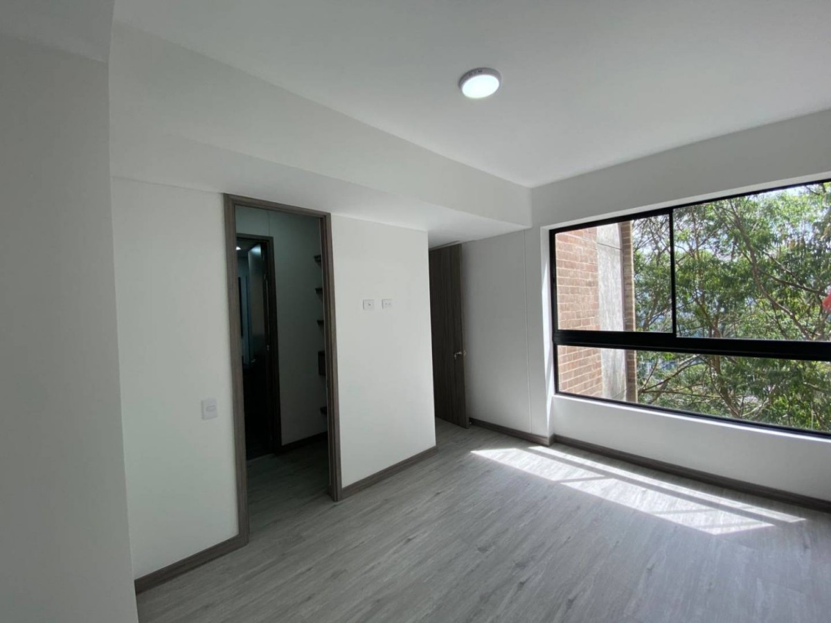 Apartamento en arriendo en Las Palmas, Medellín · foto 7 de 17