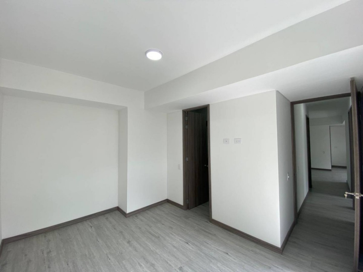 Apartamento en arriendo en Las Palmas, Medellín · foto 8 de 17