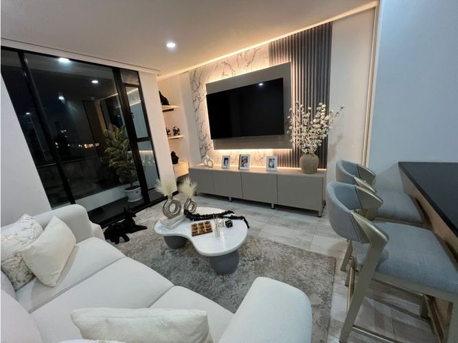 Apartamento de 2 alcobas en venta en San Patricio, Bogotá, 86 m² · foto 9 de 14
