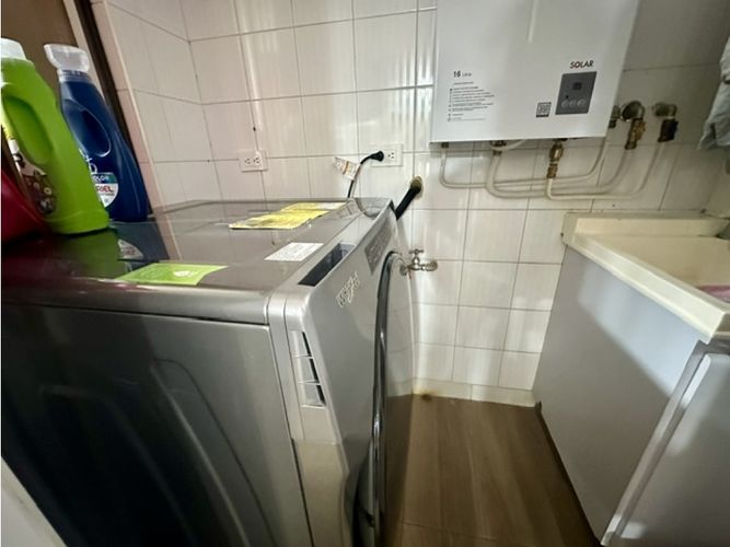 Apartamento de 3 alcobas en venta en La Carolina, Bogotá, 156 m² · foto 9 de 23