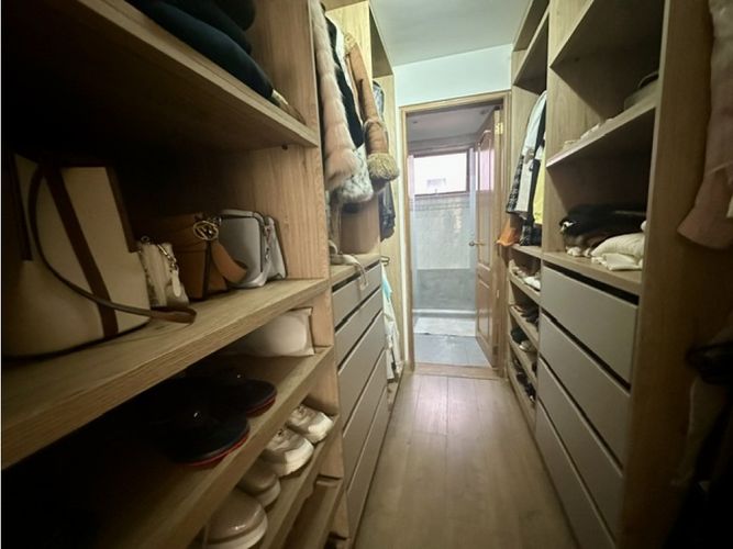 Apartamento de 3 alcobas en venta en La Carolina, Bogotá, 156 m² · foto 18 de 23