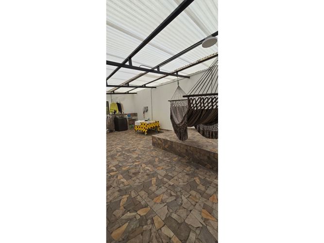 Casa de 4 alcobas en venta en Cabecera Urbana San Cristobal, Medellín, 500 m² · foto 18 de 23