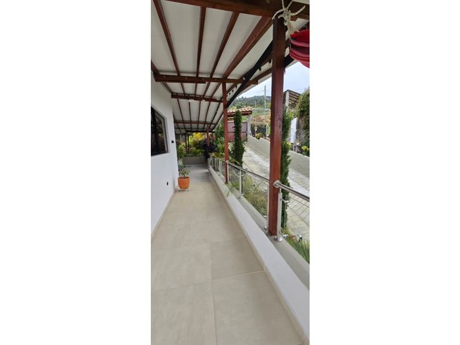 Casa de 4 alcobas en venta en Cabecera Urbana San Cristobal, Medellín, 500 m² · foto 22 de 23