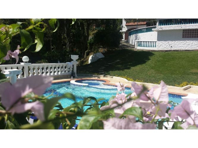 Finca en venta en La Veta, Copacabana, 950 m² · foto 17 de 24