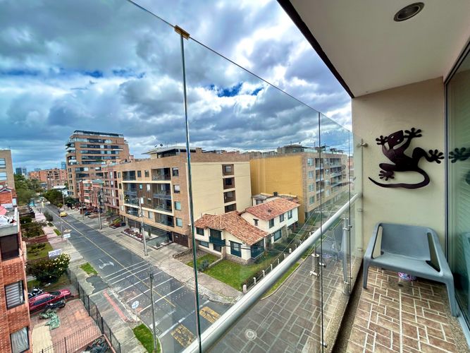 Apartamento de 3 alcobas en venta en Santa Paula, Bogotá, 157 m² · foto 12 de 24
