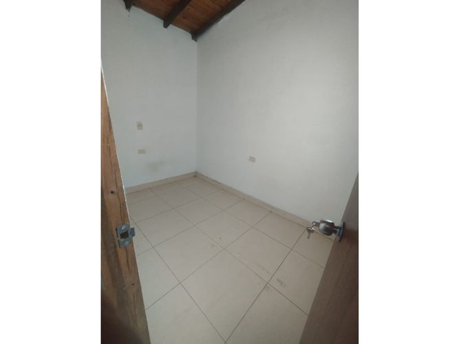 Apartaestudio en venta en Los Cerros - El Vergel, Medellín, 150 m² · foto 19 de 24