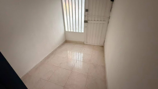 Casa en arriendo en Estadio, Medellín · foto 6 de 24
