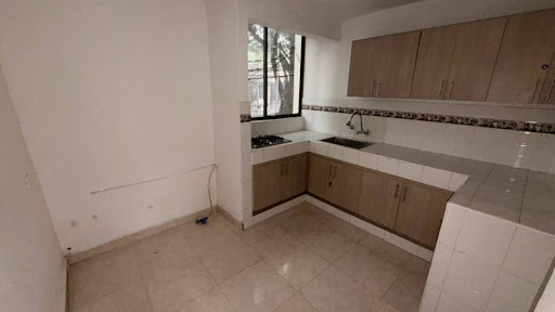 Casa en arriendo en Estadio, Medellín · foto 12 de 24