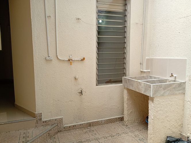 Oficina en arriendo en Belén, Medellín, 80 m² · foto 5 de 12