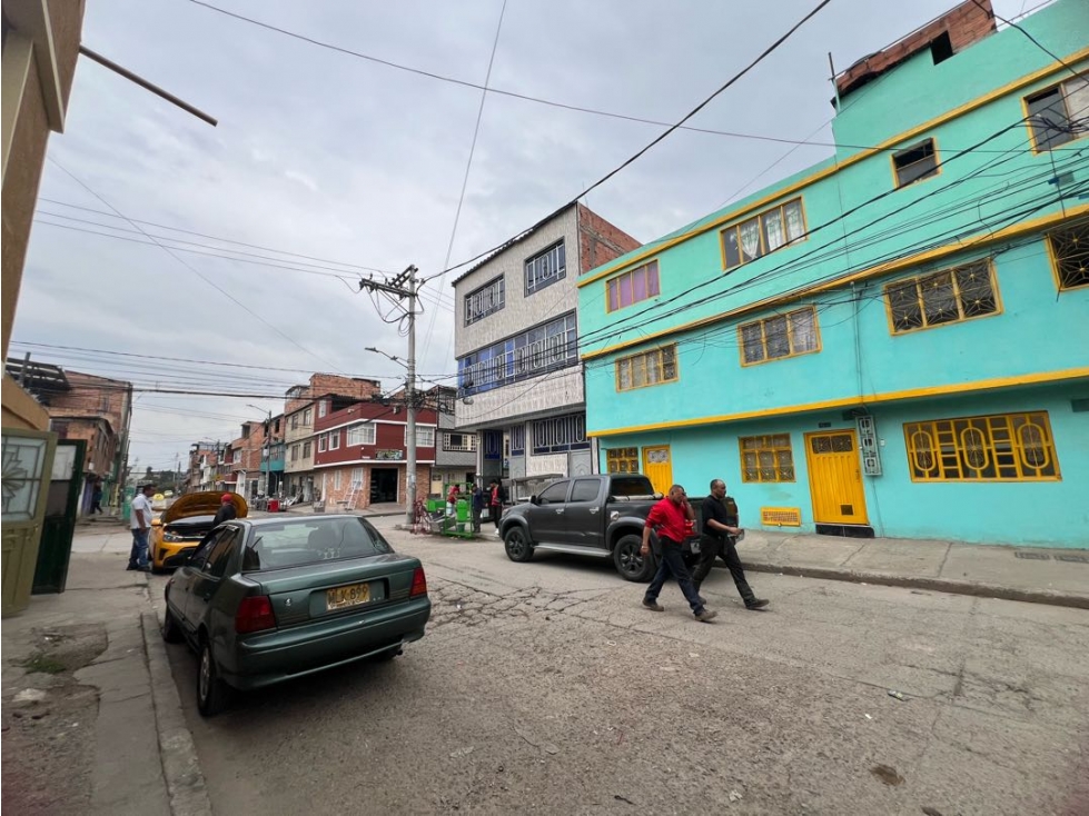 Casa en venta en Roma, Bogotá · foto 3 de 24