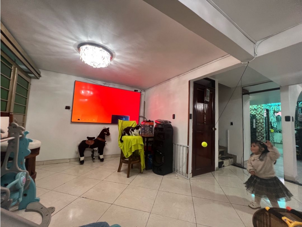 Casa en venta en Castilla, Bogotá · foto 18 de 24
