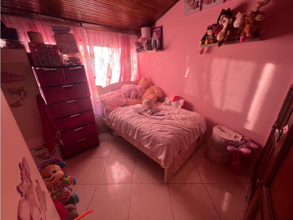 Casa en venta en Castilla, Bogotá · foto 23 de 24