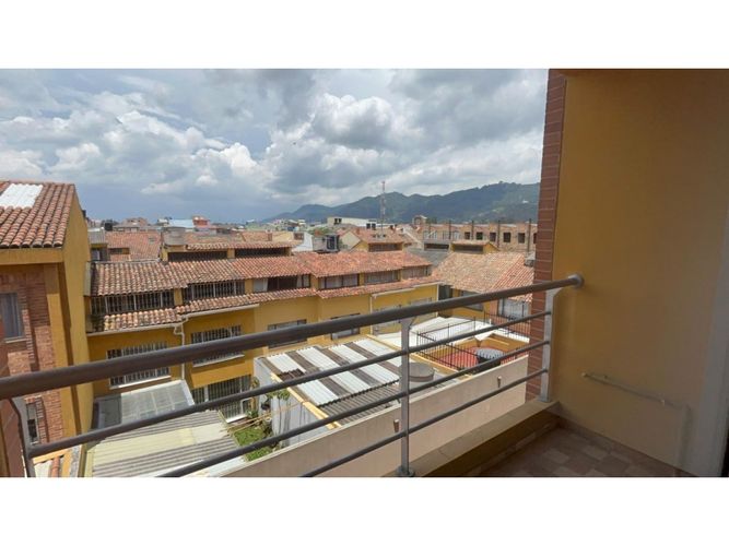Apartamento de 3 alcobas en venta en La Primavera, Chía, 88 m² · foto 6 de 21