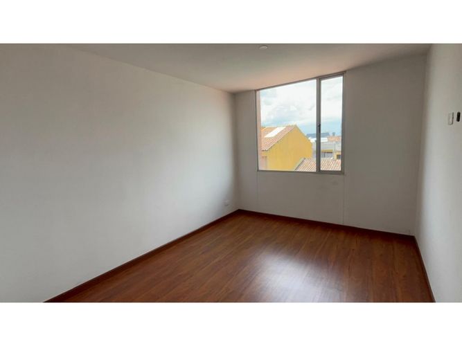 Apartamento de 3 alcobas en venta en La Primavera, Chía, 88 m² · foto 16 de 21