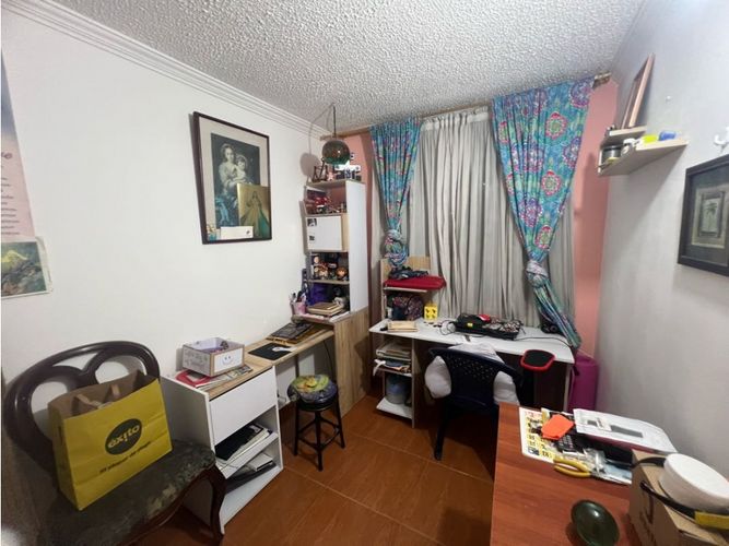 Casa de 4 alcobas en venta en Nueva Castilla, Bogotá, 95 m² · foto 18 de 24