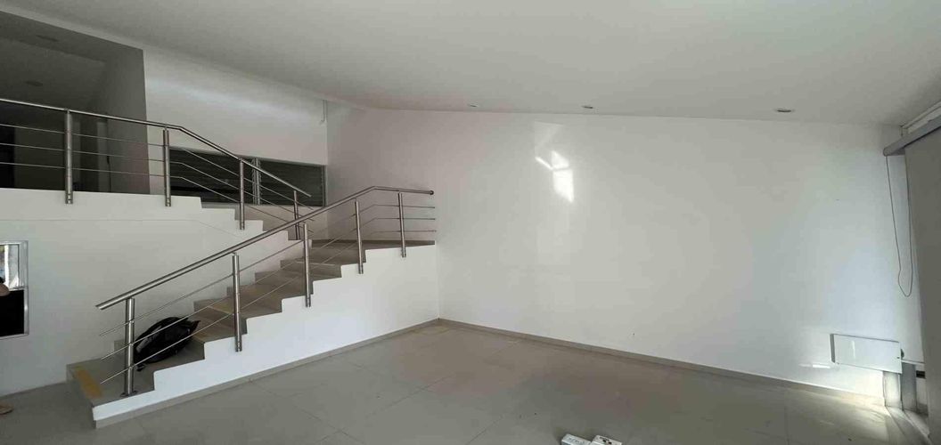 Casa en venta en Maraya, Pereira, 600 m² · foto 2 de 24