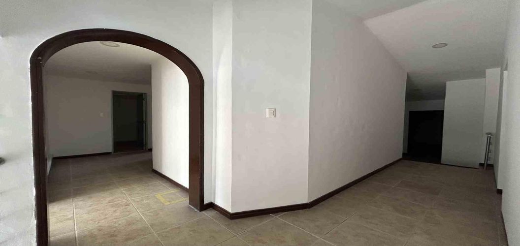 Casa en venta en Maraya, Pereira, 600 m² · foto 3 de 24