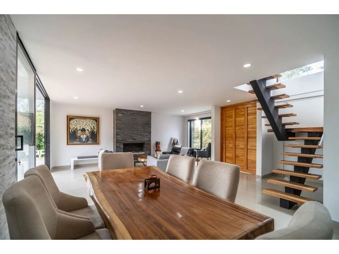 Casa de 3 alcobas en venta en Loma Del Escobero, El Retiro, 300 m² · foto 4 de 24