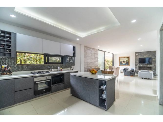 Casa de 3 alcobas en venta en Loma Del Escobero, El Retiro, 300 m² · foto 12 de 24