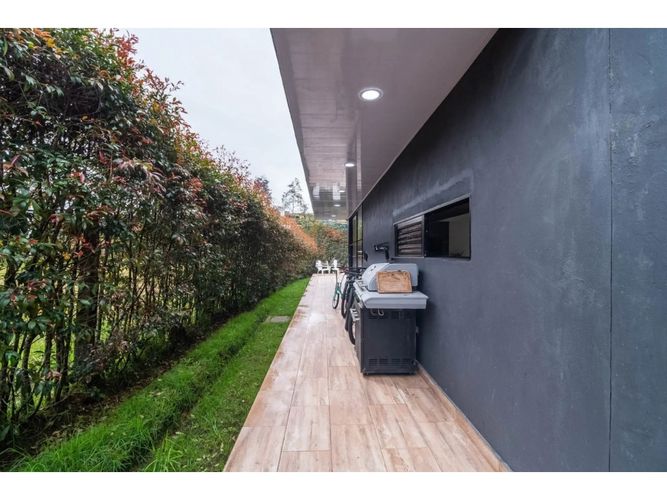 Casa de 3 alcobas en venta en Loma Del Escobero, El Retiro, 300 m² · foto 13 de 24