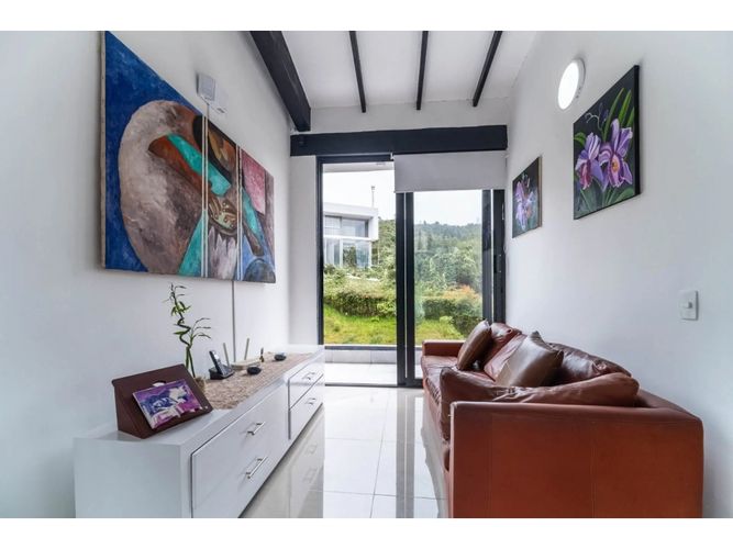 Casa de 3 alcobas en venta en Loma Del Escobero, El Retiro, 300 m² · foto 14 de 24