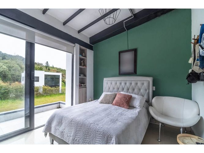 Casa de 3 alcobas en venta en Loma Del Escobero, El Retiro, 300 m² · foto 20 de 24