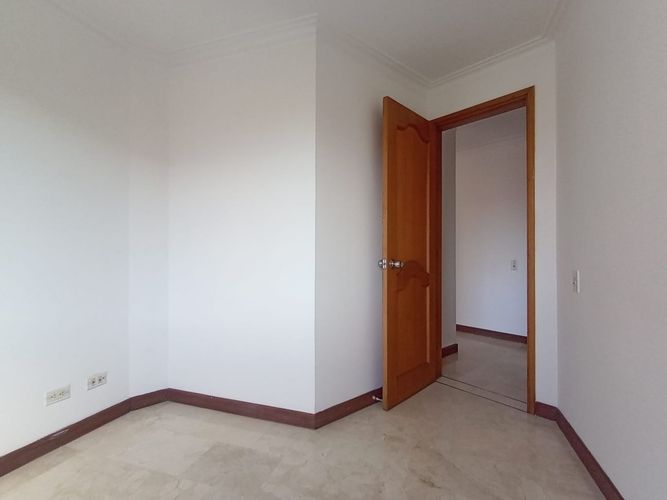 Apartamento de 3 alcobas en arriendo en Laureles, Medellín, 85 m² · foto 13 de 20
